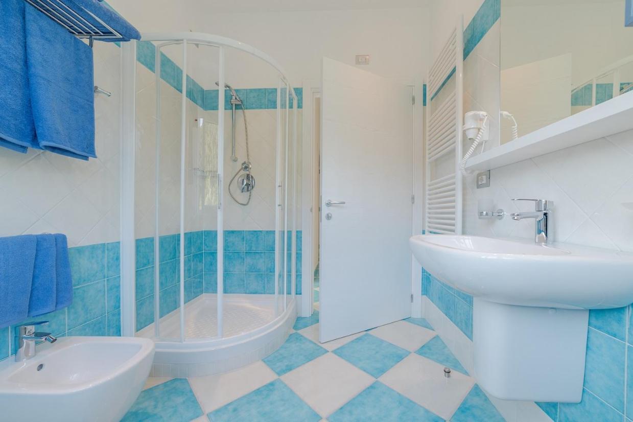 La Conchiglia Apartments เดวามารีนา ภายนอก รูปภาพ