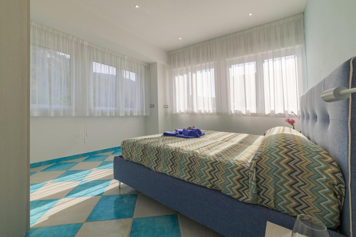 La Conchiglia Apartments เดวามารีนา ภายนอก รูปภาพ