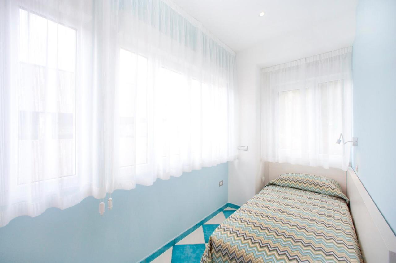 La Conchiglia Apartments เดวามารีนา ภายนอก รูปภาพ