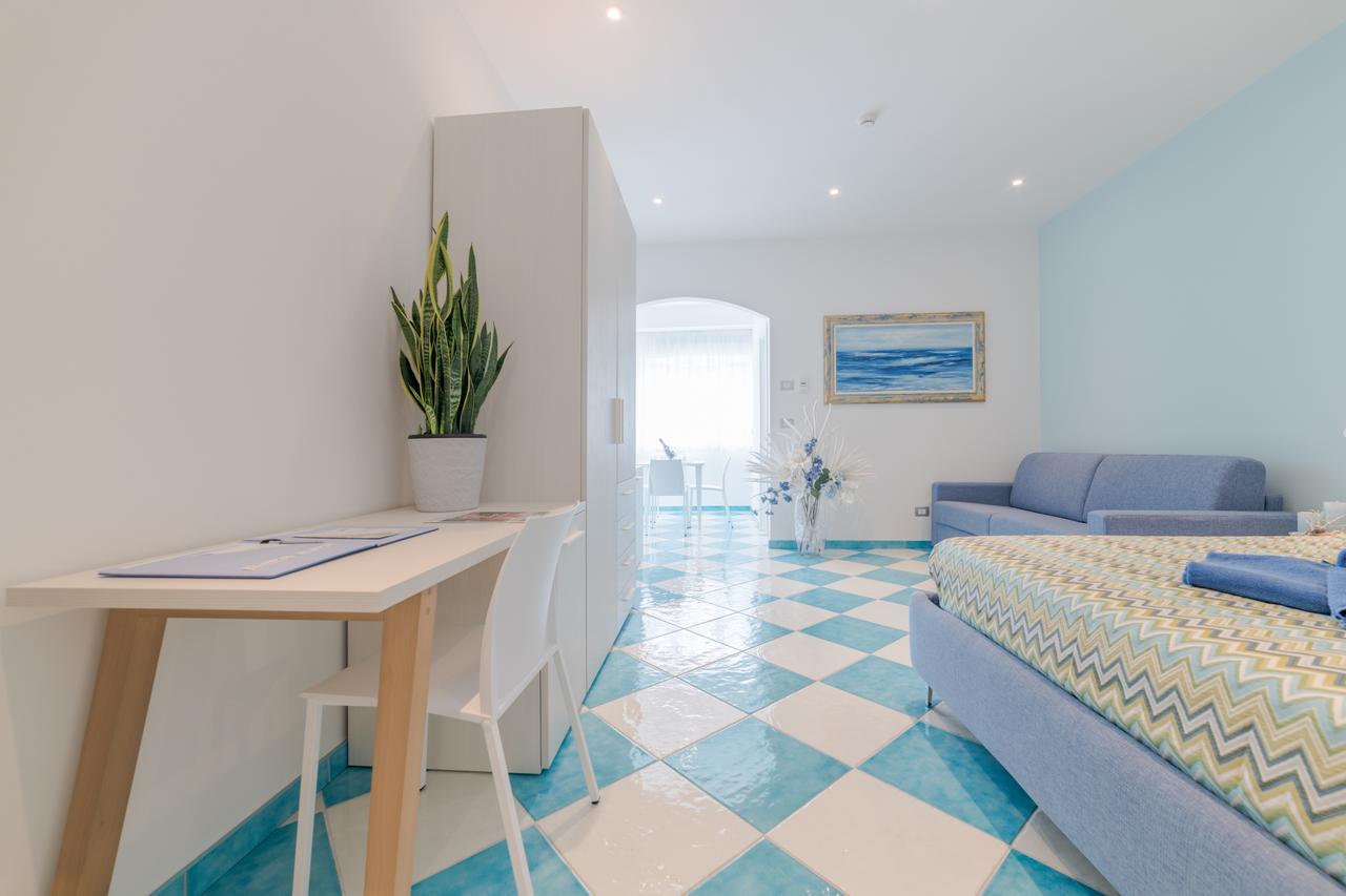 La Conchiglia Apartments เดวามารีนา ภายนอก รูปภาพ