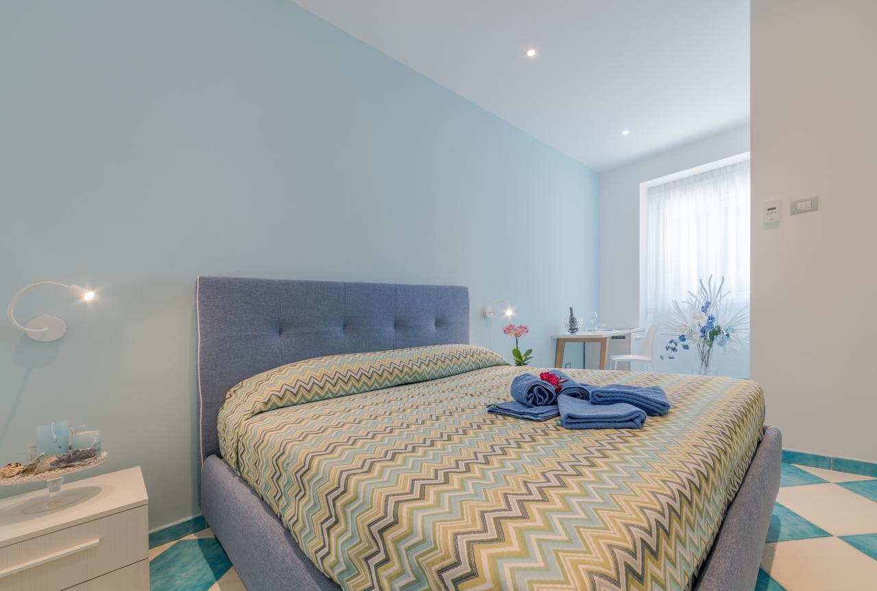 La Conchiglia Apartments เดวามารีนา ภายนอก รูปภาพ