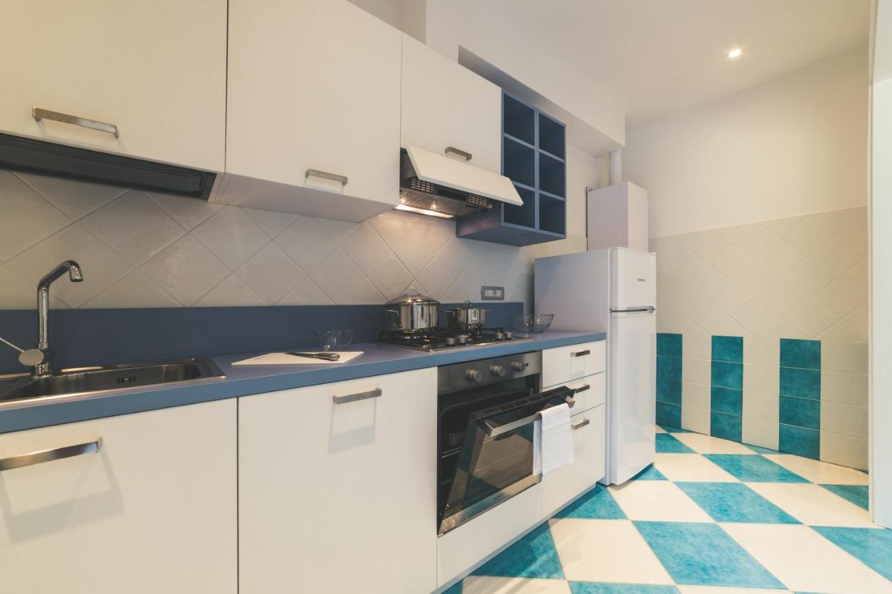 La Conchiglia Apartments เดวามารีนา ภายนอก รูปภาพ